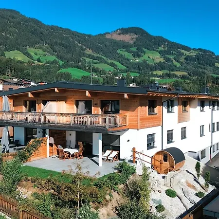 Ruhestube By Alpenluxus Διαμέρισμα *