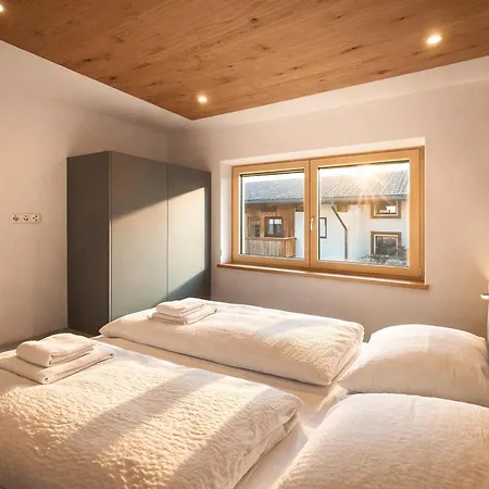 Ruhestube - By Alpenluxus Collection * Fügen