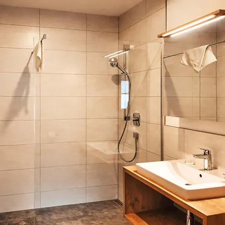 Casa de Férias Ruhestube - By Alpenluxus Collection Fügen